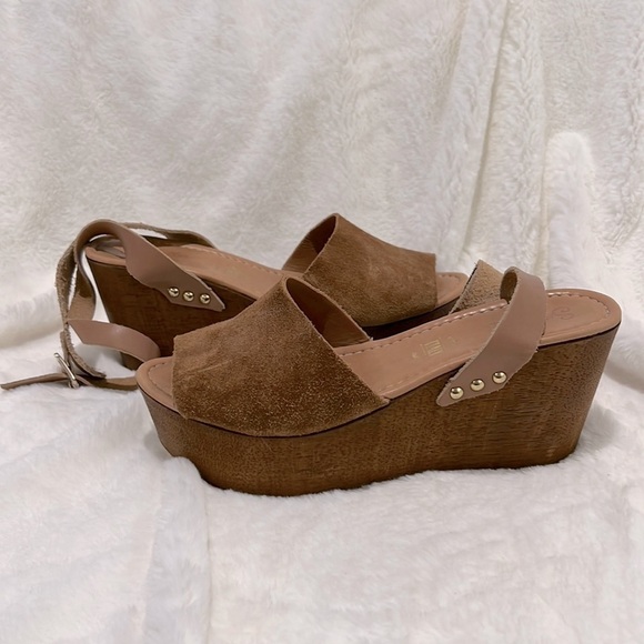 196. Seychelles leather and suede platform sandals size 8 - Picture 1 of 7